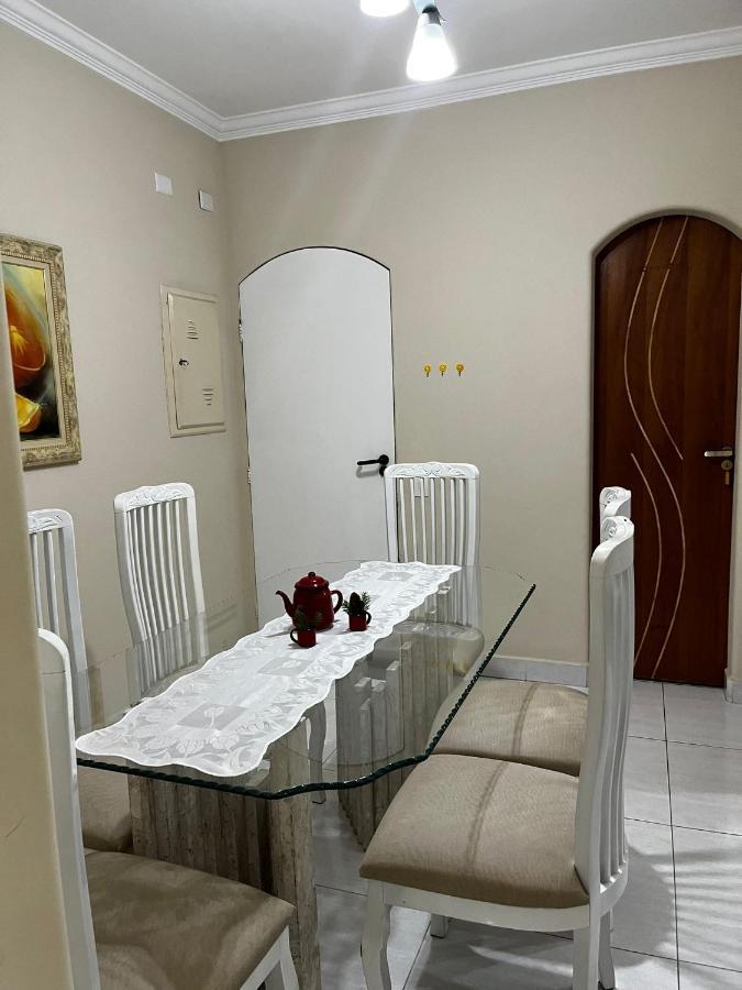 De 3 Quartos Amplos Na Pitangueiras,